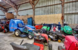 reparation autoportee toutes marques sous le hangar lapierre vimoutiers